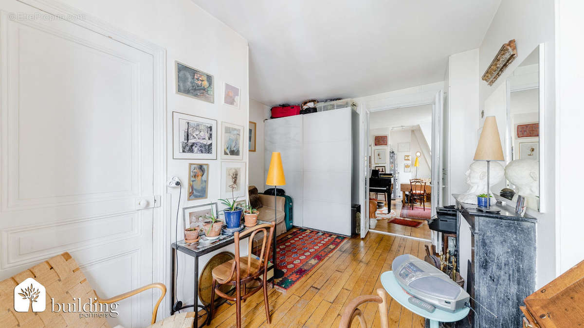 Appartement à LEVALLOIS-PERRET