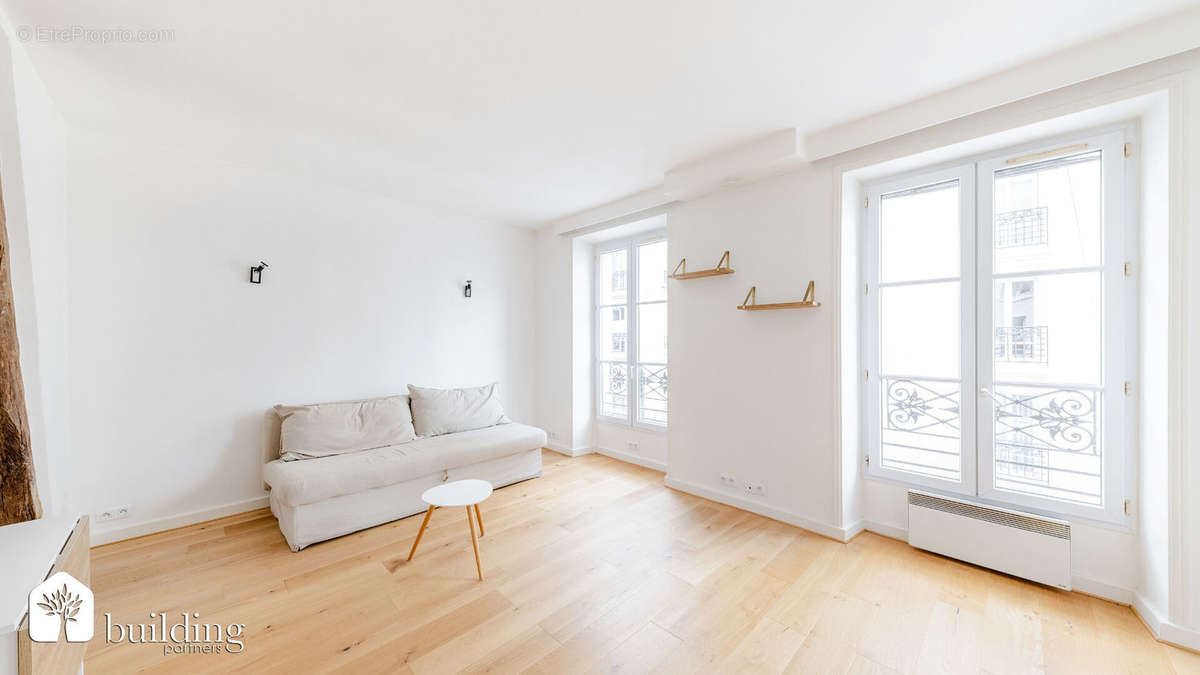 Appartement à LEVALLOIS-PERRET