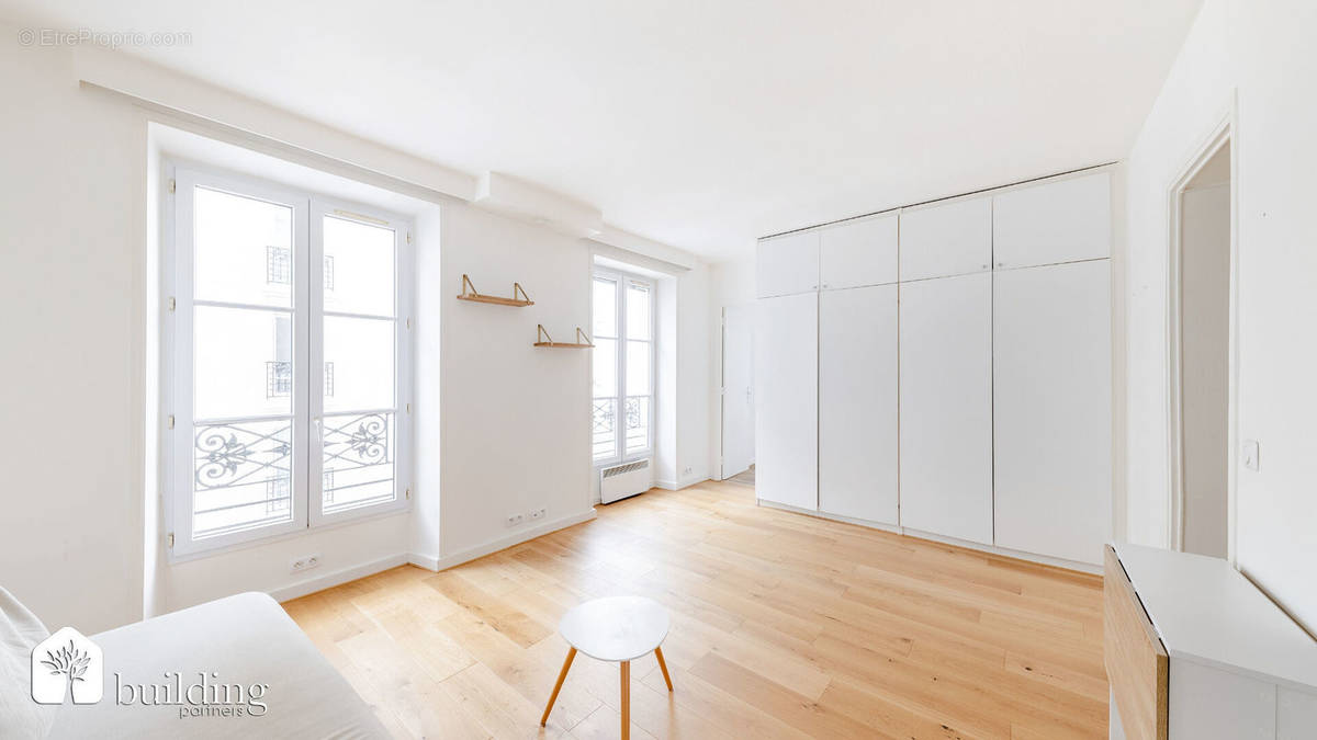 Appartement à LEVALLOIS-PERRET