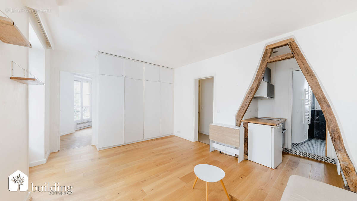 Appartement à LEVALLOIS-PERRET