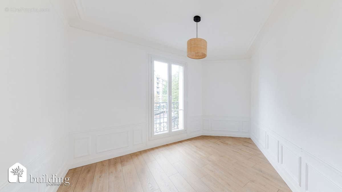 Appartement à LEVALLOIS-PERRET