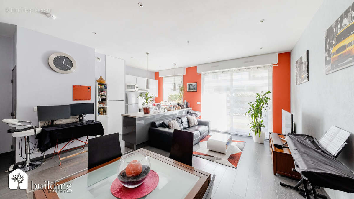 Appartement à LEVALLOIS-PERRET