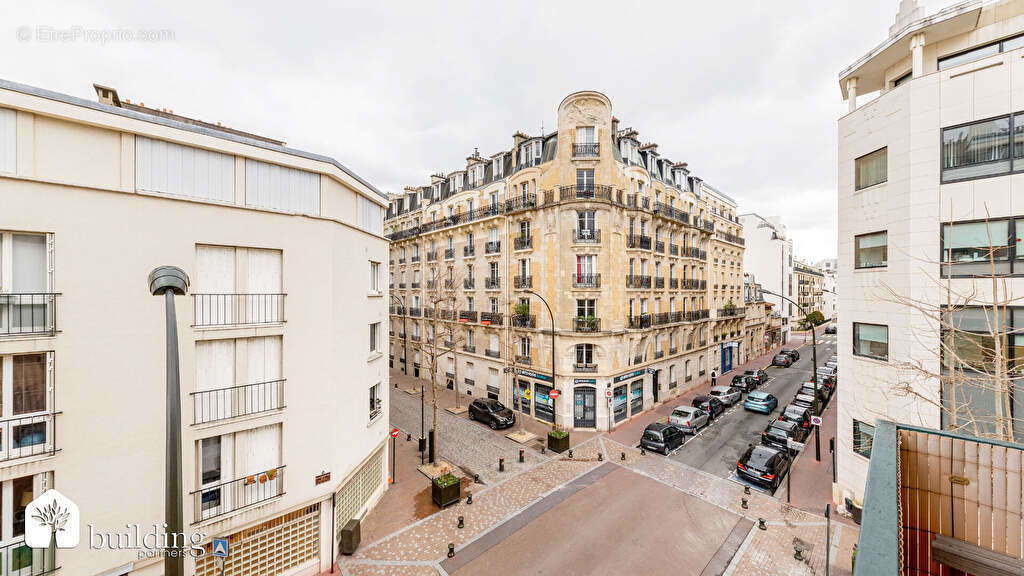 Appartement à LEVALLOIS-PERRET