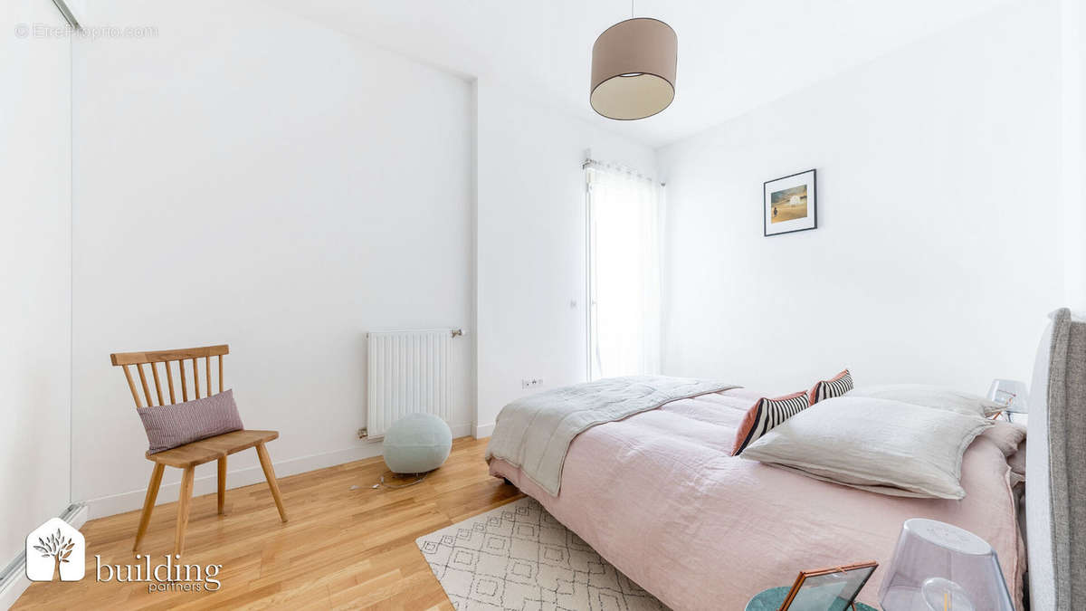 Appartement à LEVALLOIS-PERRET