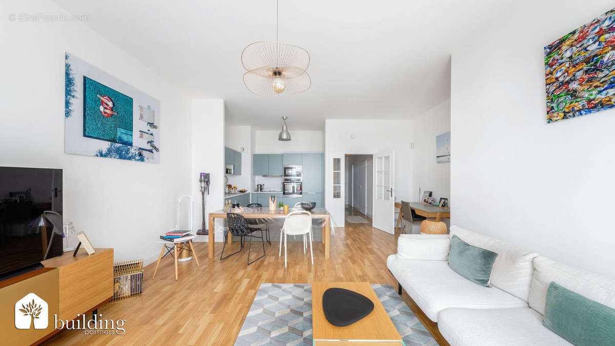 Appartement à LEVALLOIS-PERRET