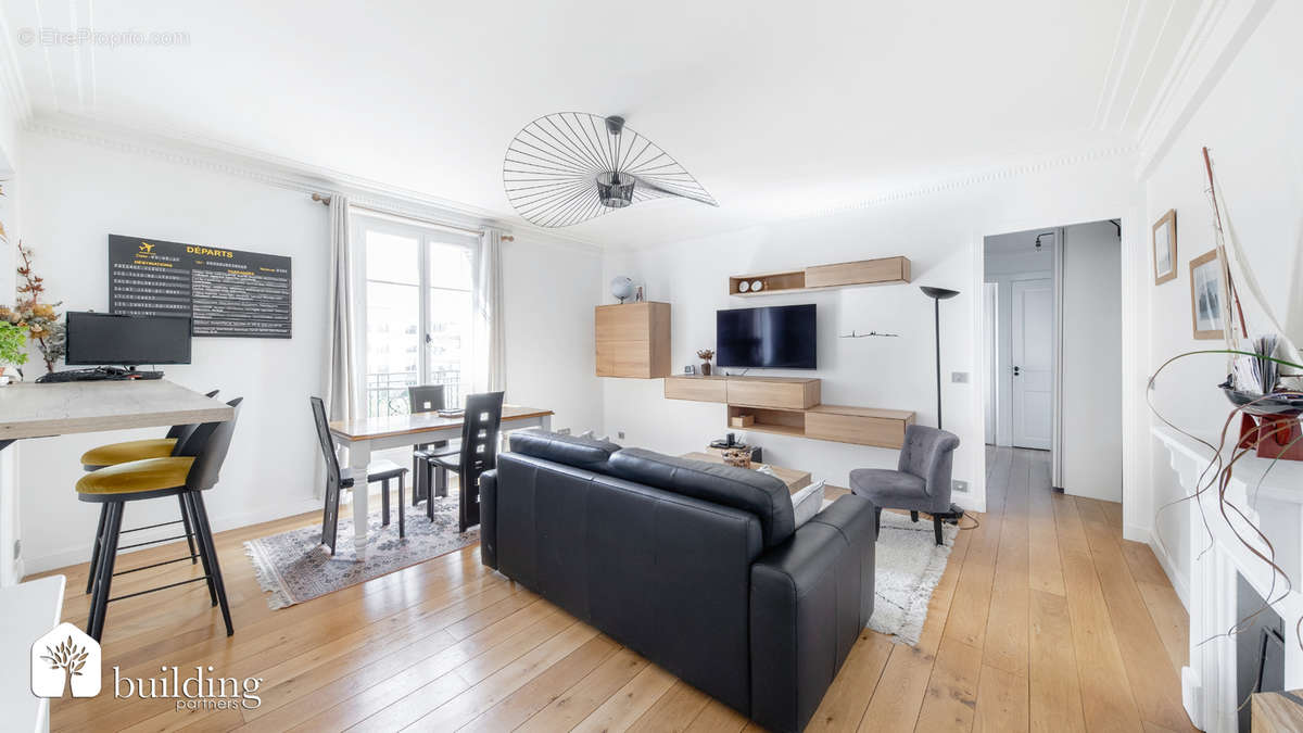 Appartement à LEVALLOIS-PERRET