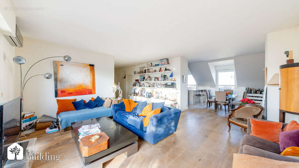 Appartement à LEVALLOIS-PERRET