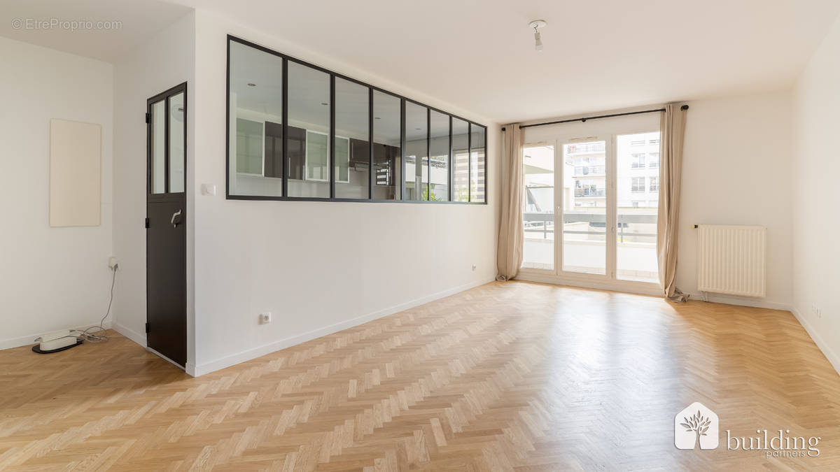 Appartement à LEVALLOIS-PERRET