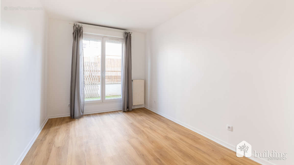 Appartement à LEVALLOIS-PERRET