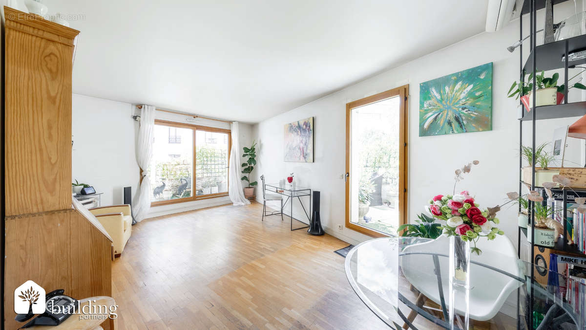 Appartement à LEVALLOIS-PERRET