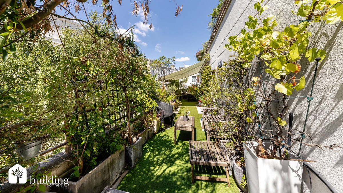 Appartement à LEVALLOIS-PERRET