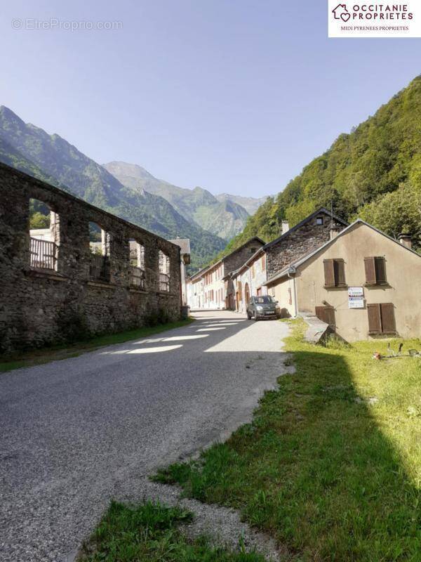 Maison à COUFLENS