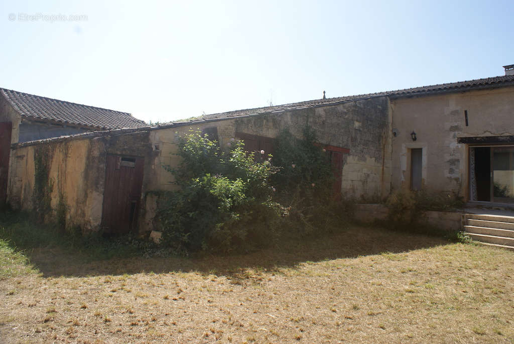 Maison à GOURS