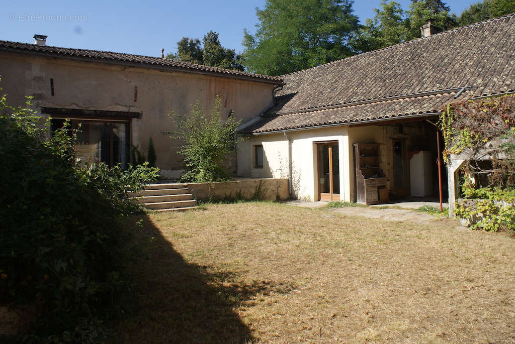 Maison à GOURS