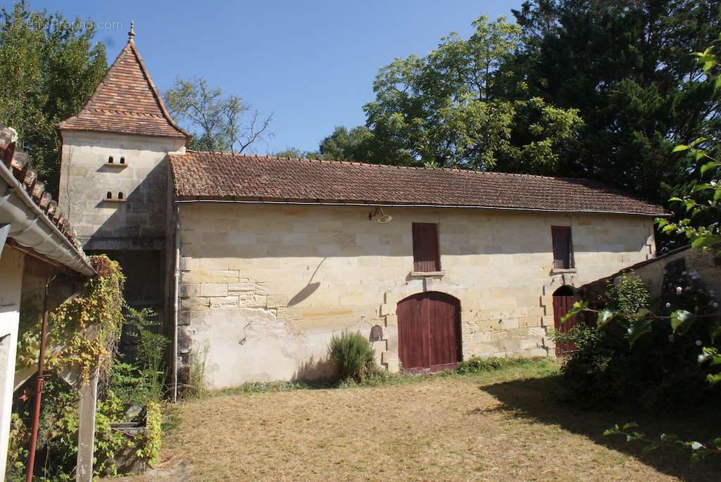 Maison à GOURS