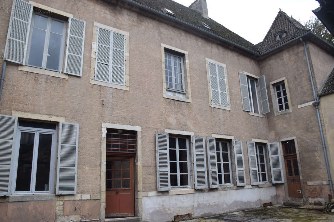 Maison à BEAUNE