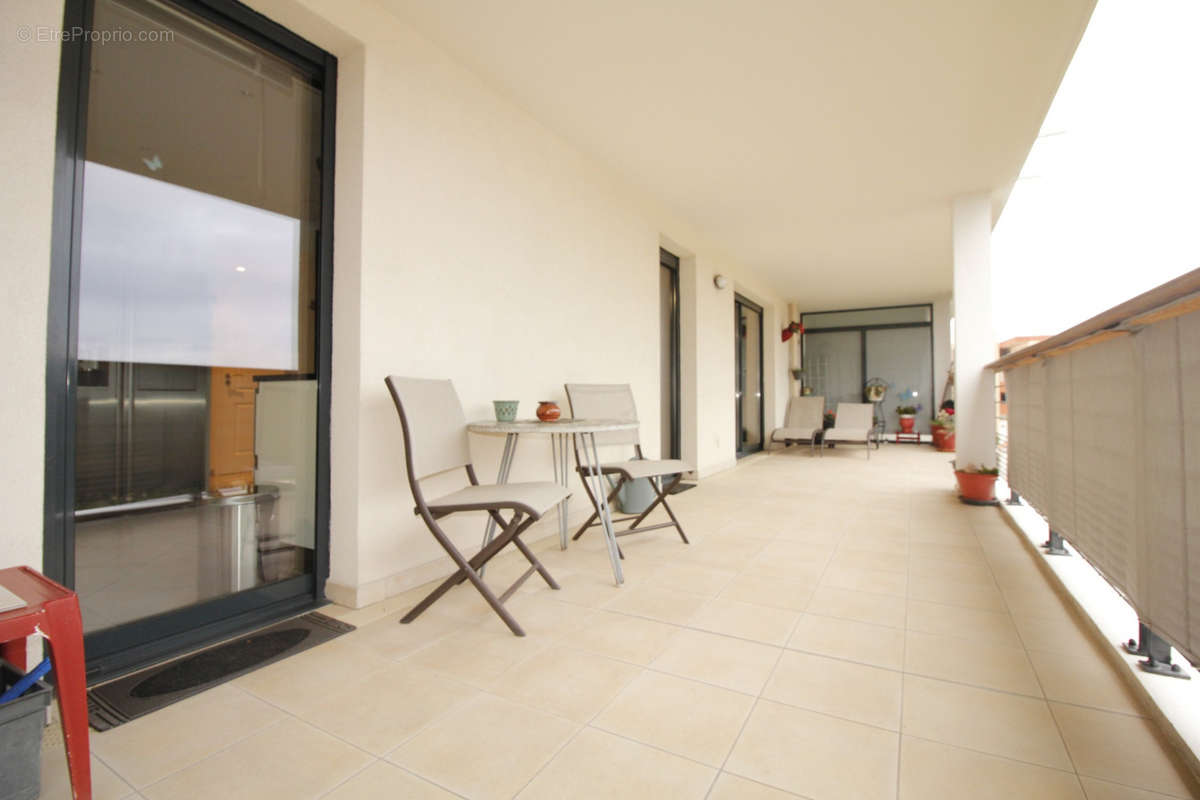 Appartement à FREJUS