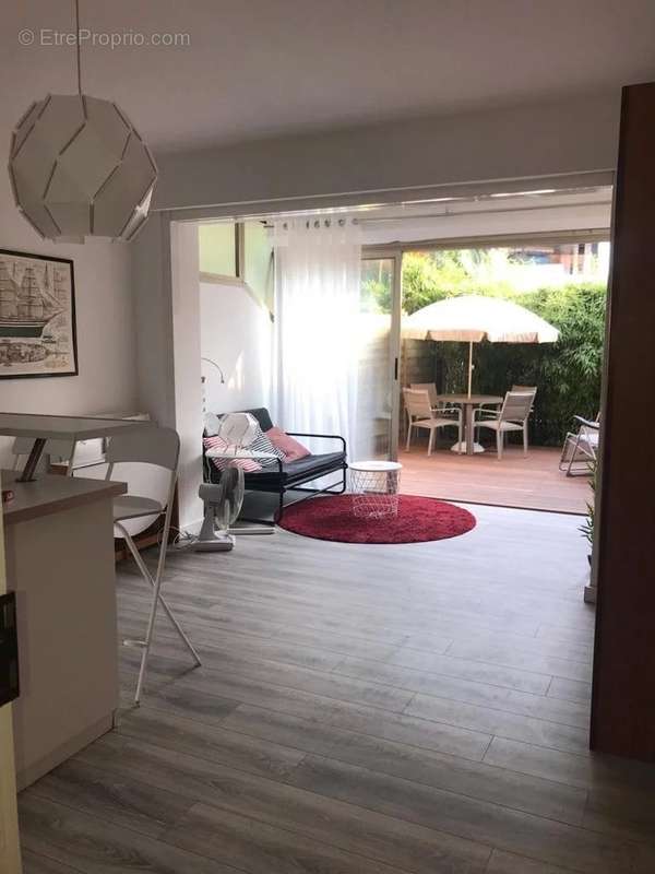 Appartement à CAGNES-SUR-MER