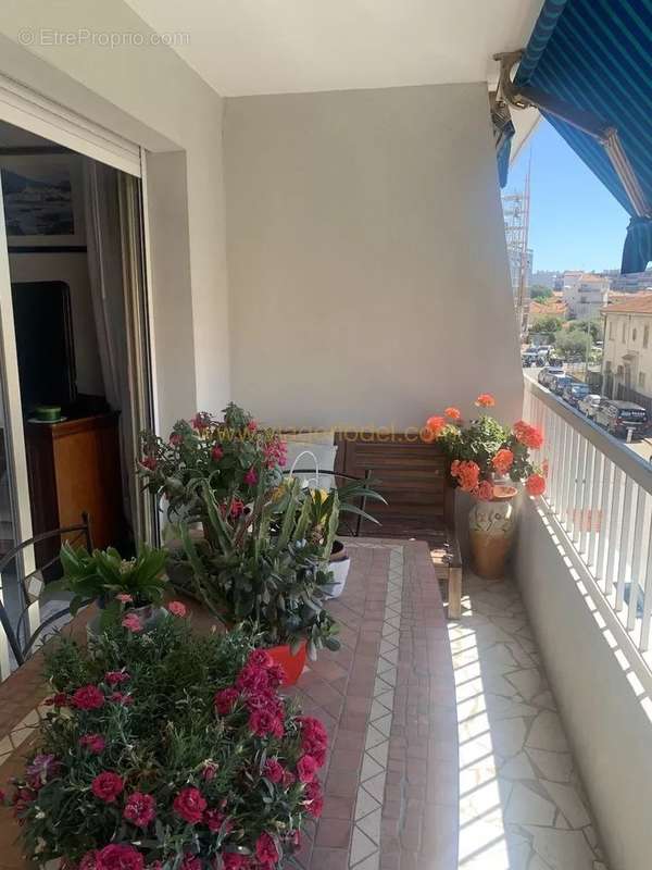 Appartement à CAGNES-SUR-MER