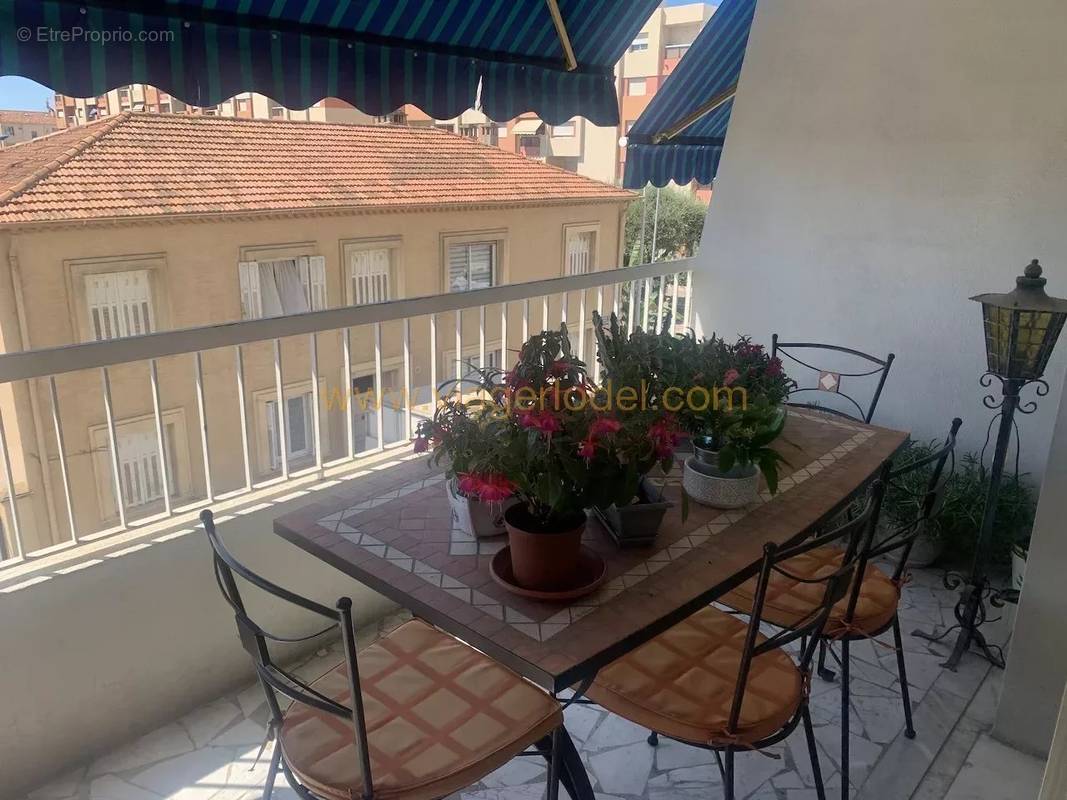 Appartement à CAGNES-SUR-MER