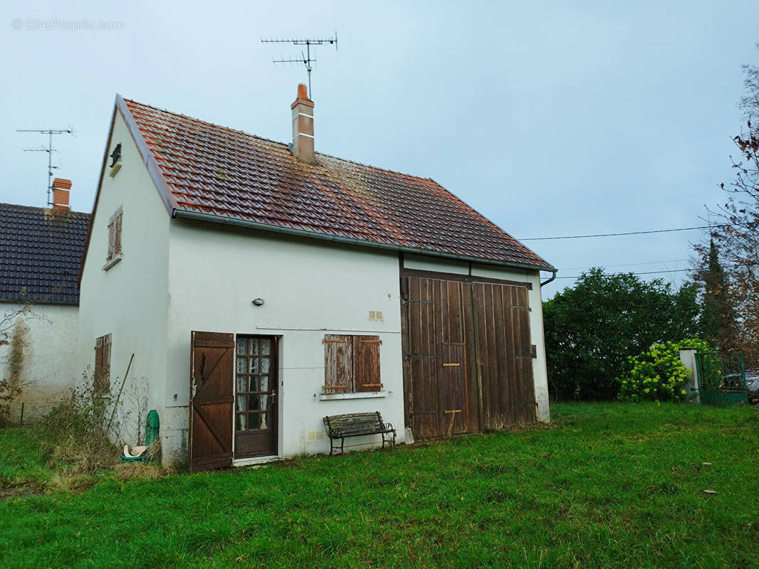 Maison à VALENCAY