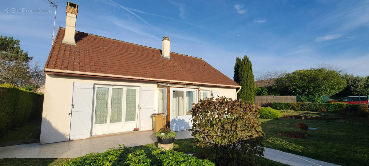 Maison à MORIGNY-CHAMPIGNY