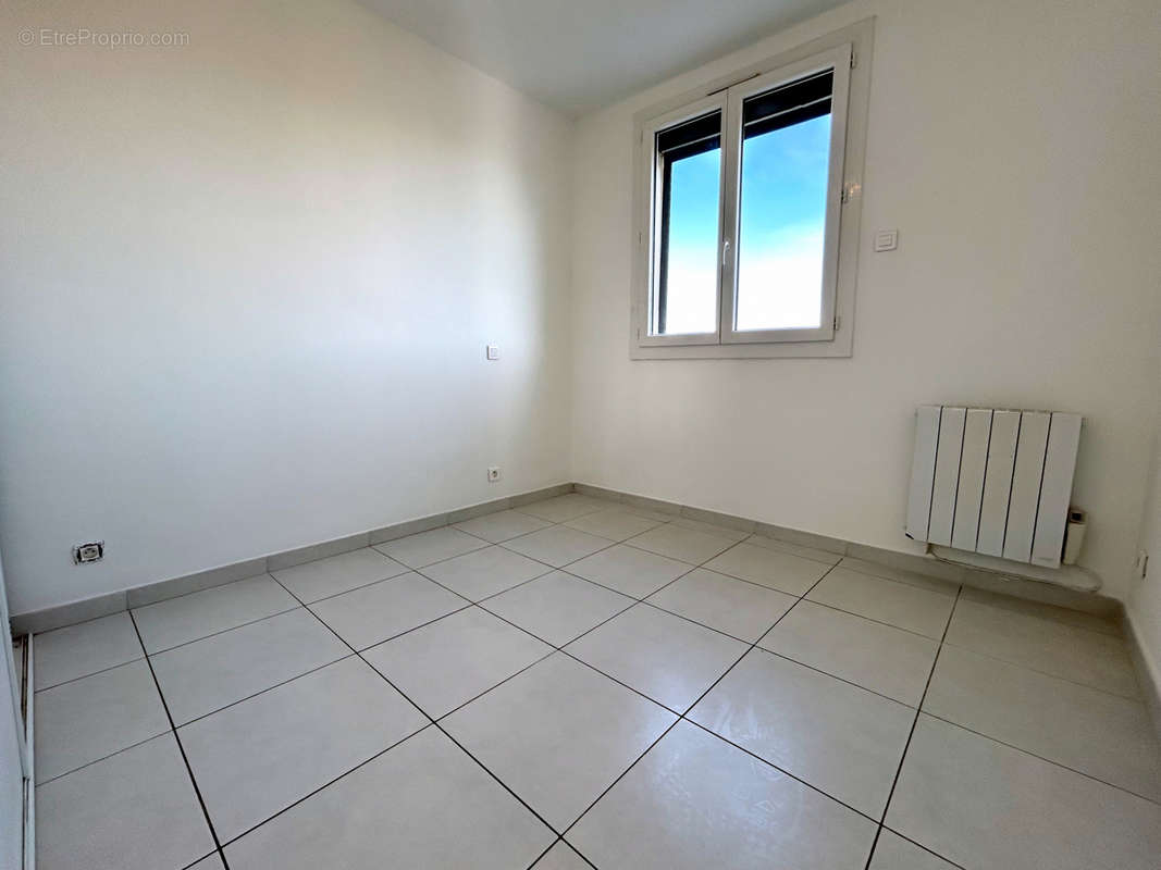 Appartement à MARSEILLE-14E