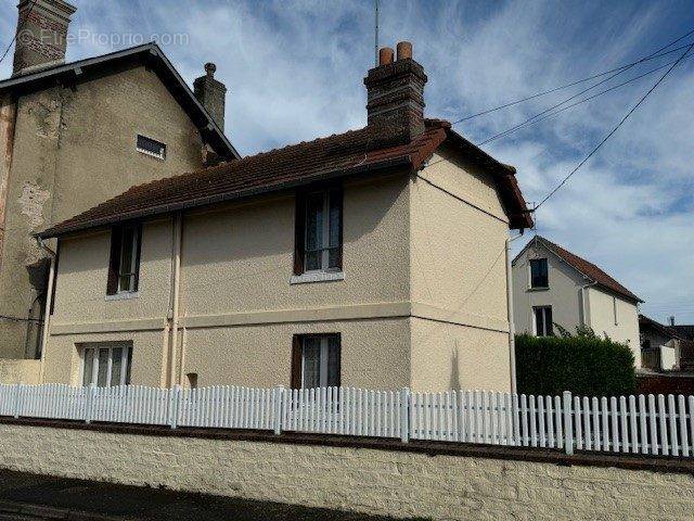 Maison à DIVES-SUR-MER