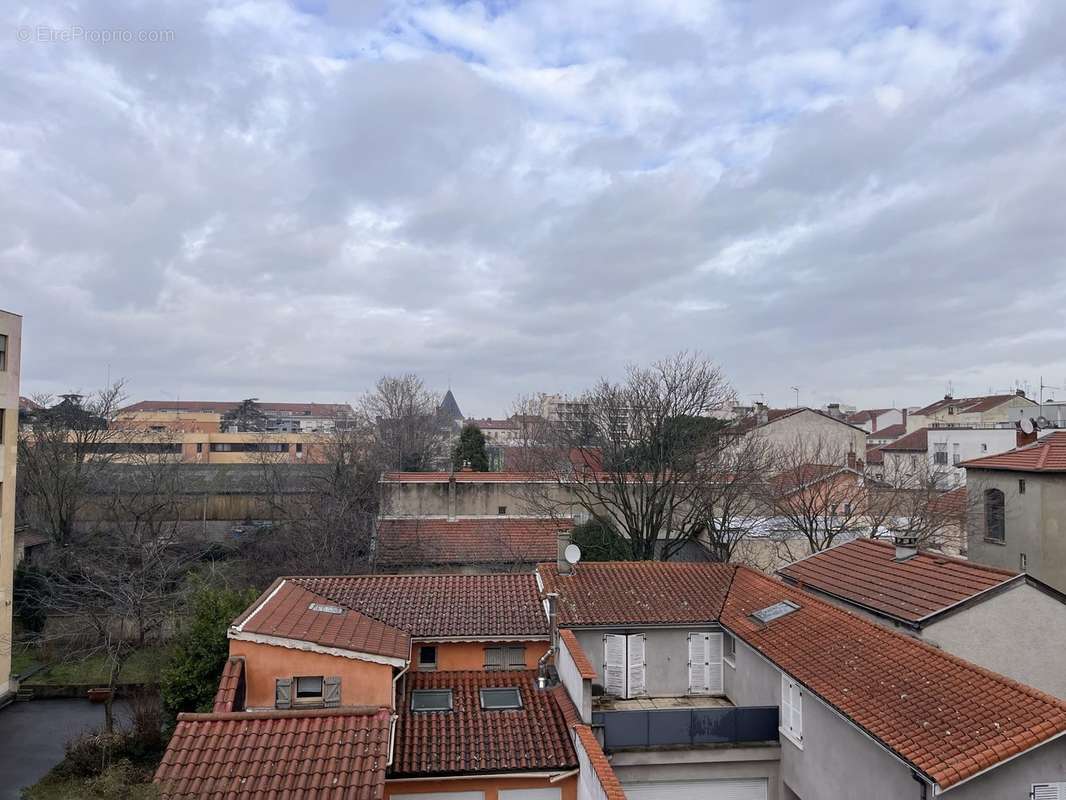 Appartement à VILLEURBANNE