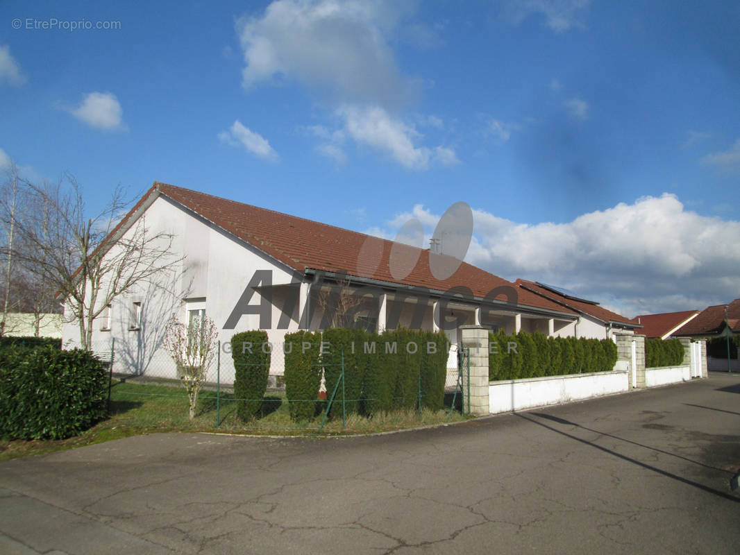 Maison à LUXEUIL-LES-BAINS