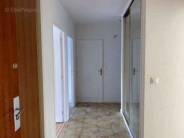 Appartement à JOUE-LES-TOURS