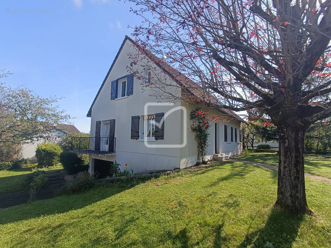 Maison à CHATELLERAULT