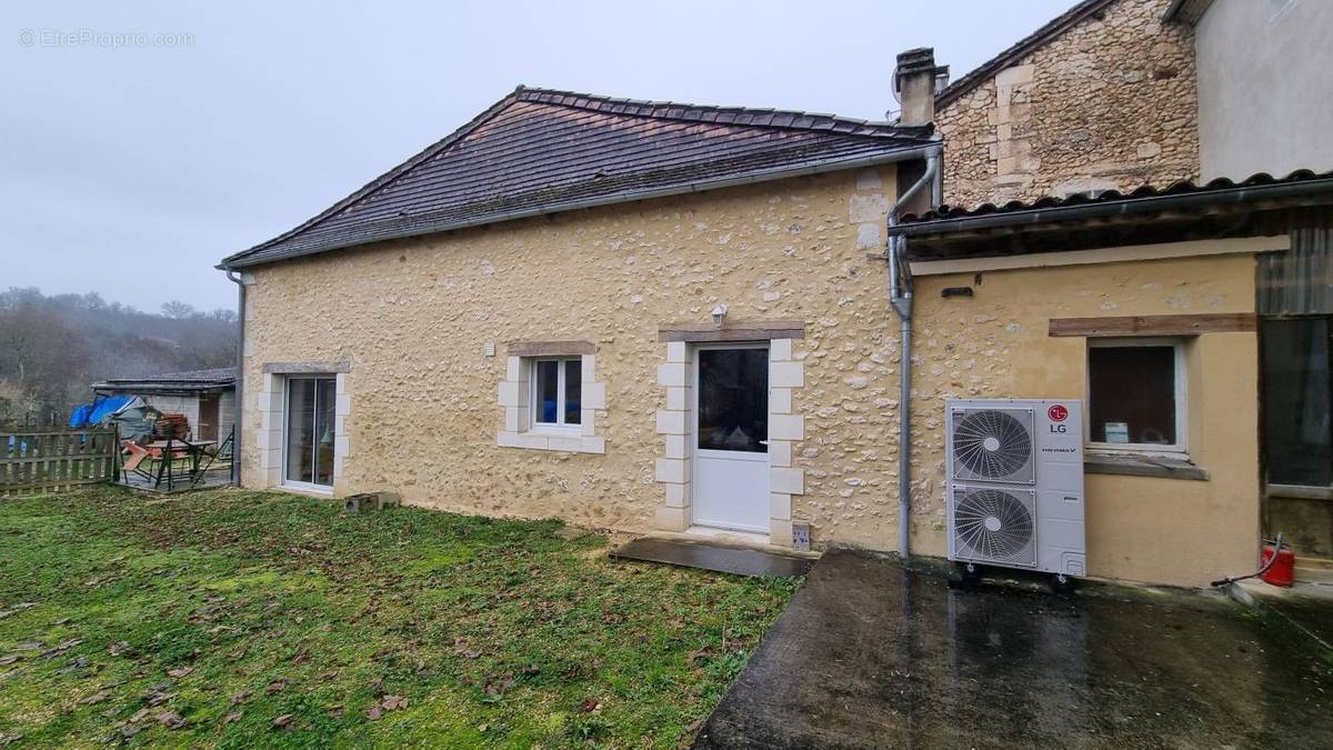 Maison à VILLAMBLARD