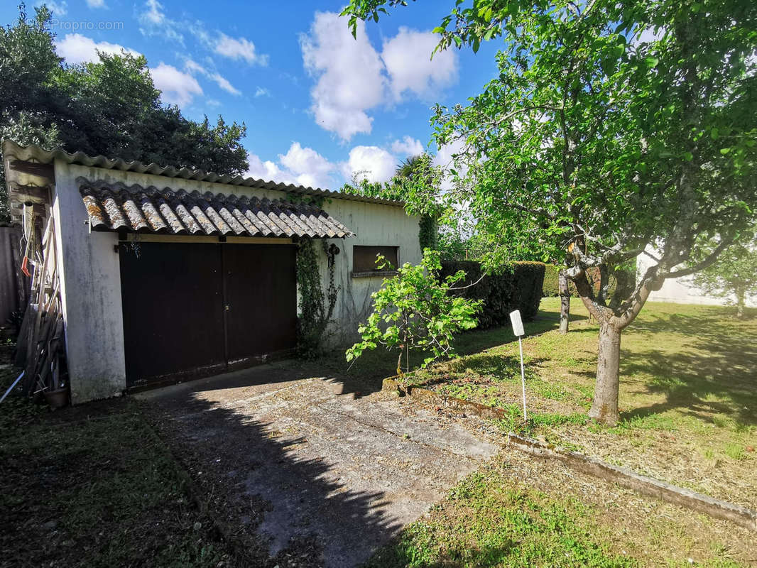 Maison à CARIGNAN-DE-BORDEAUX