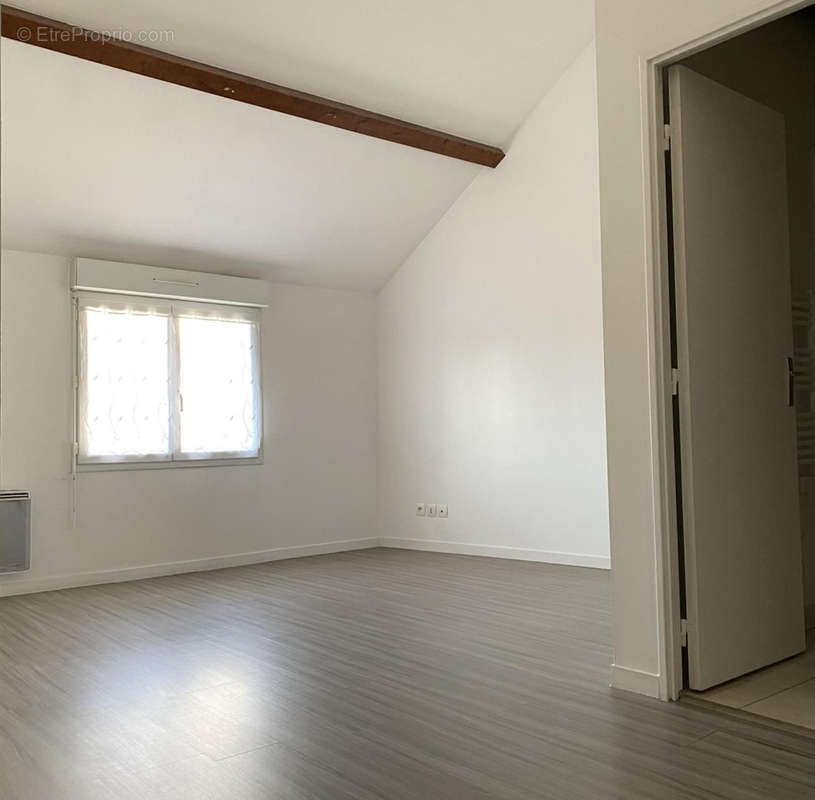 Appartement à DOURDAN