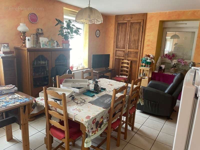 Appartement à LAMARCHE-SUR-SAONE