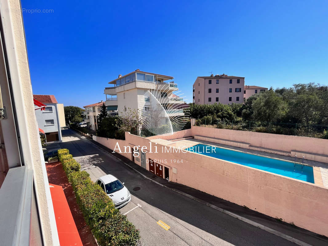 Appartement à FREJUS