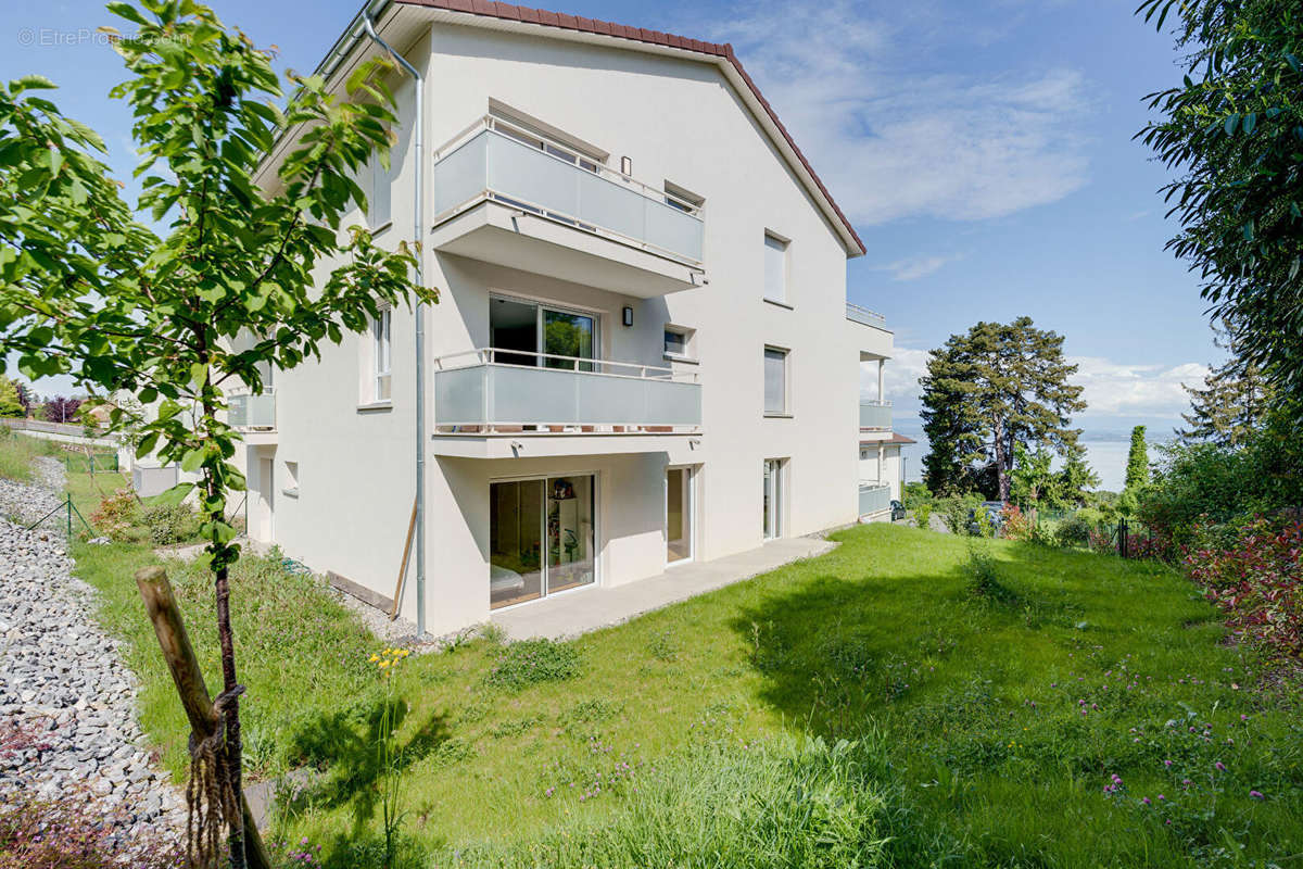 Appartement à EVIAN-LES-BAINS