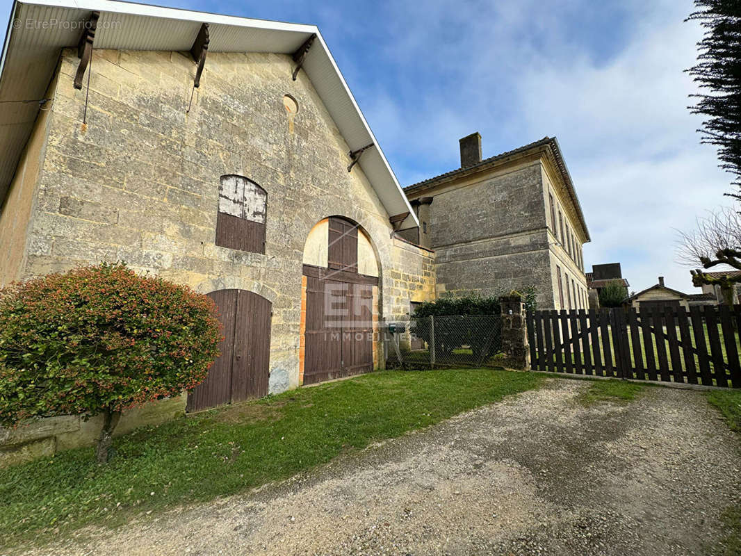 Maison à BOURG