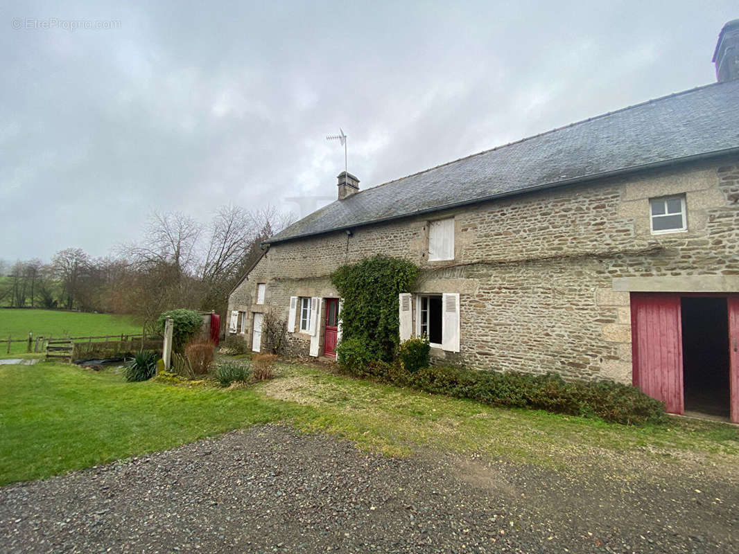 Maison à SAINT-DENIS-SUR-SARTHON