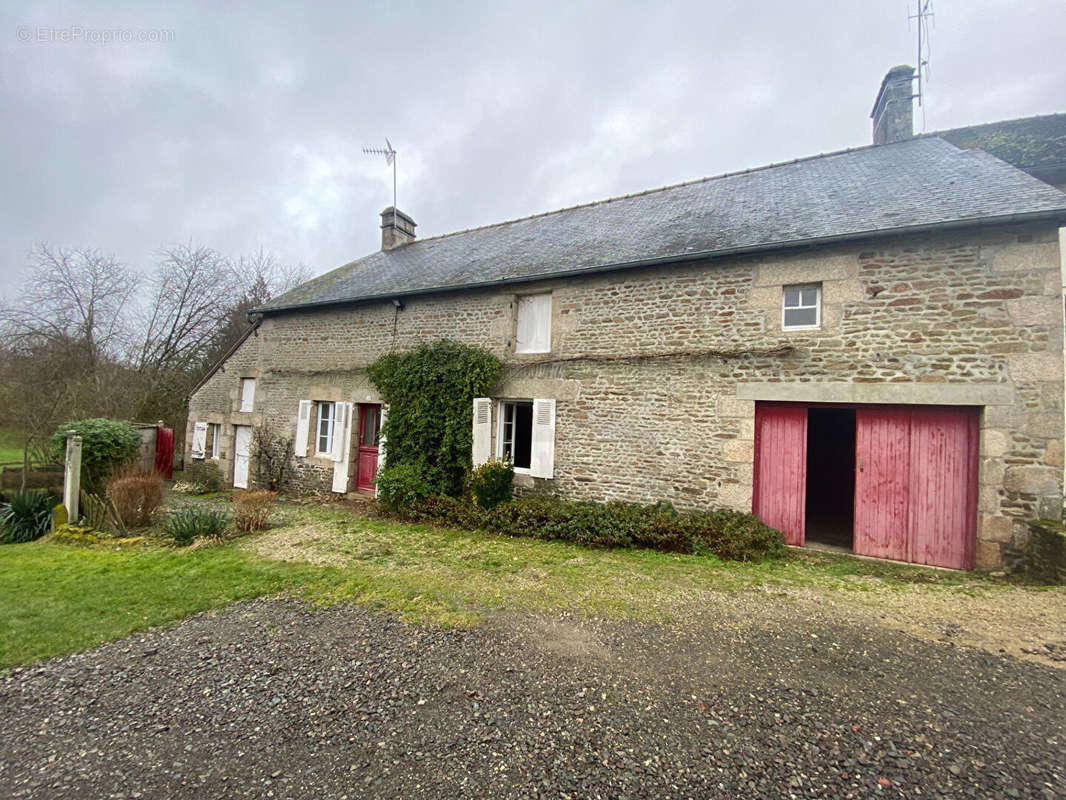 Maison à SAINT-DENIS-SUR-SARTHON