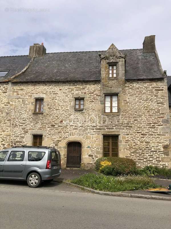 Maison à AMBON