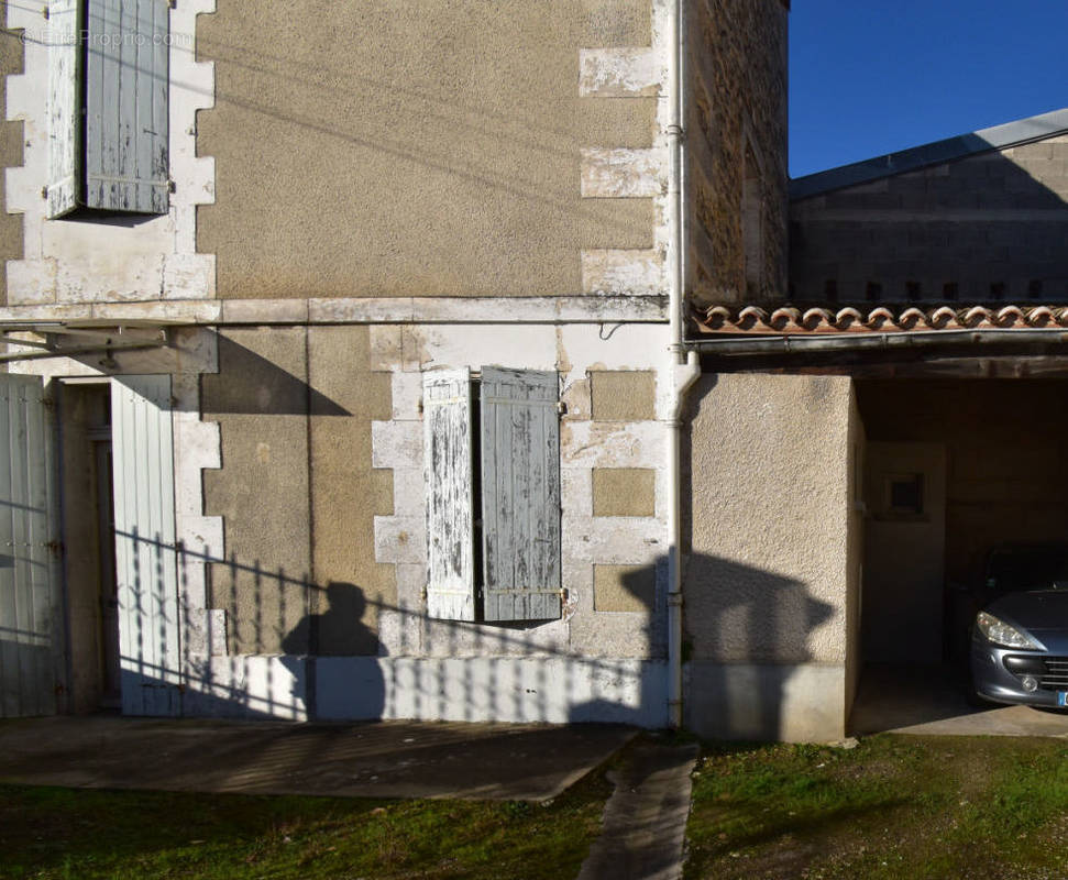 DSC_0015 - Maison à L&#039;ISLE-D&#039;ESPAGNAC