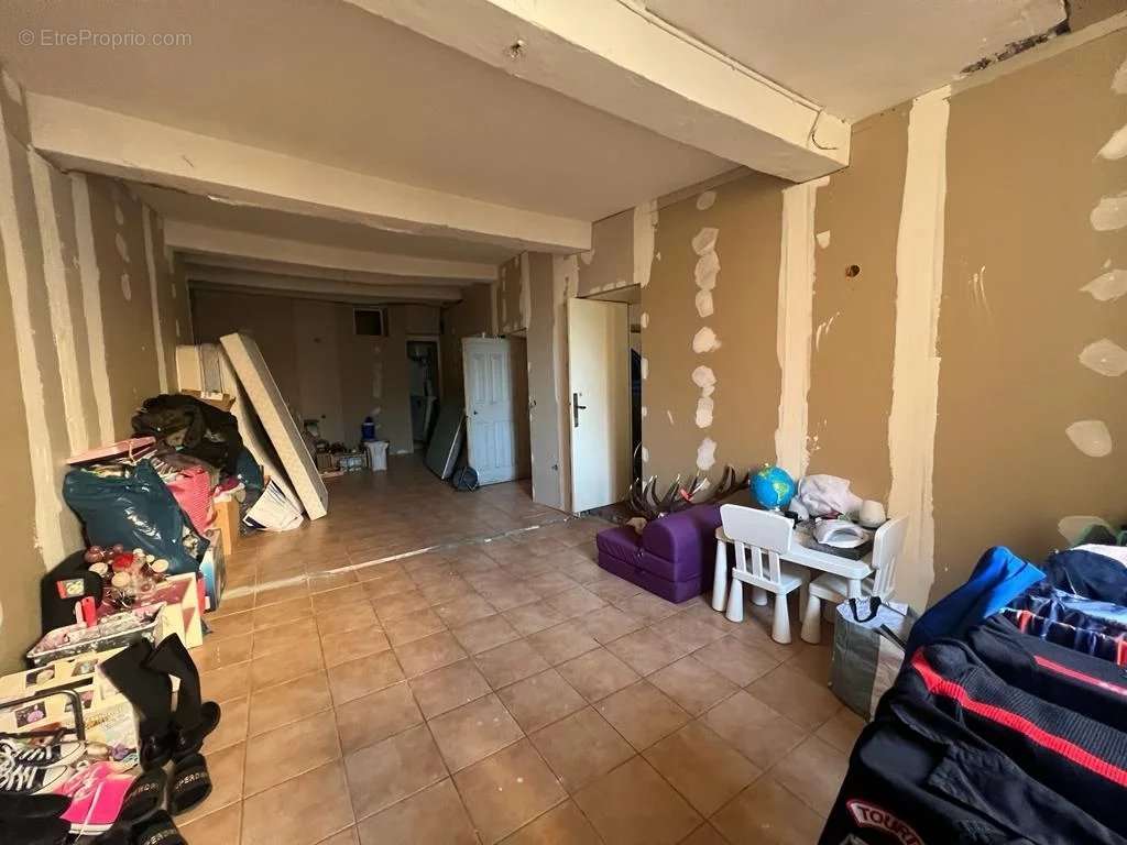 Appartement à AUPS