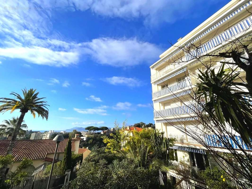 Appartement à CANNES