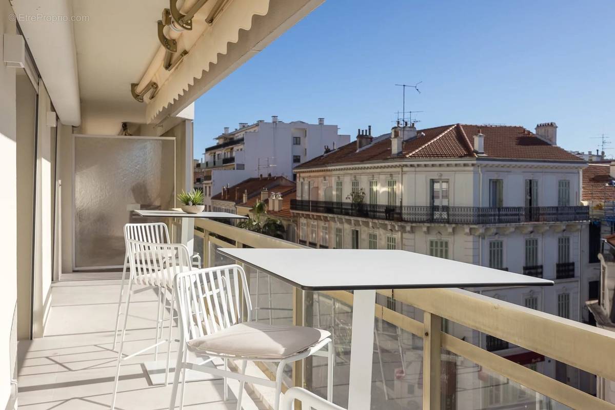 Appartement à CANNES