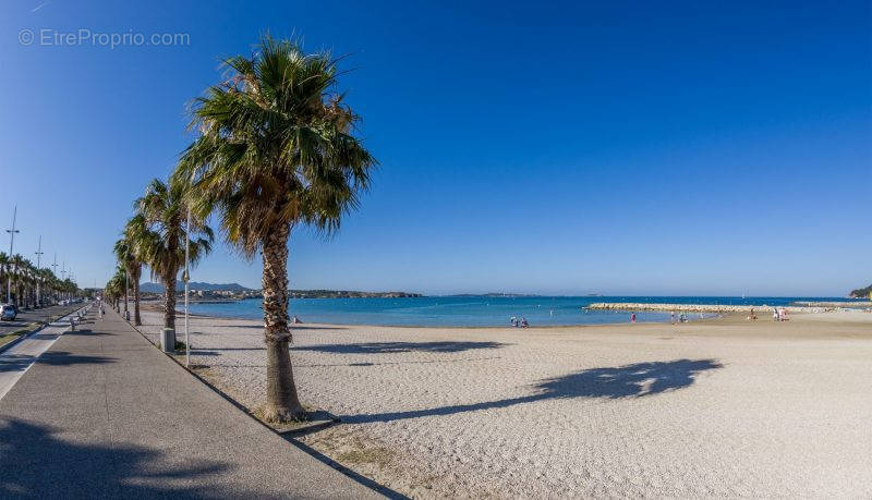 Appartement à SIX-FOURS-LES-PLAGES