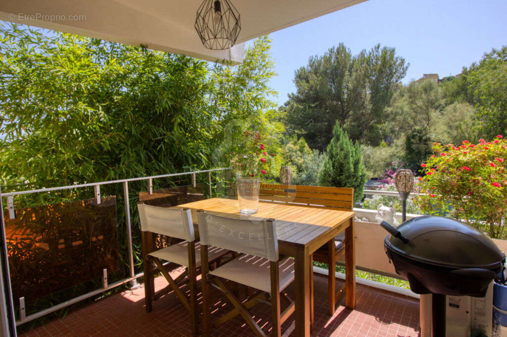 Appartement à CARRY-LE-ROUET