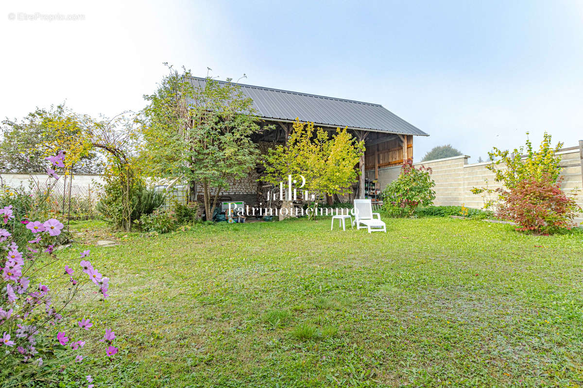 Maison à JOIGNY