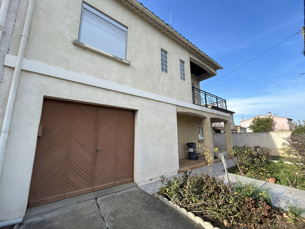 Maison à LEZIGNAN-CORBIERES